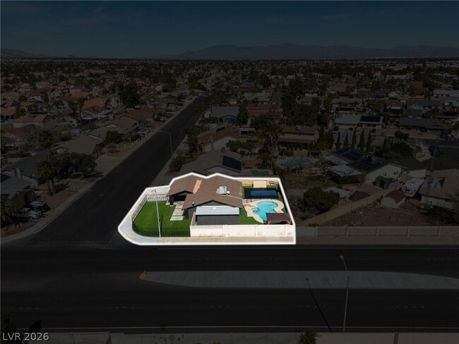 Building Photo - 5270 S Sepulveda Blvd