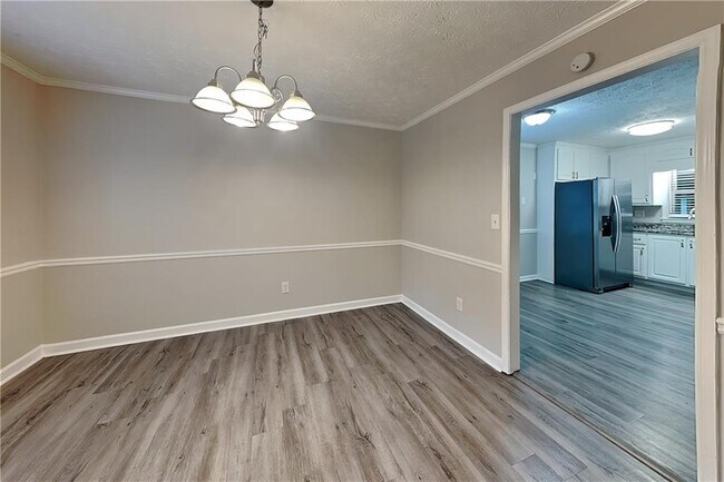 Building Photo - 1625 Sonya Dr