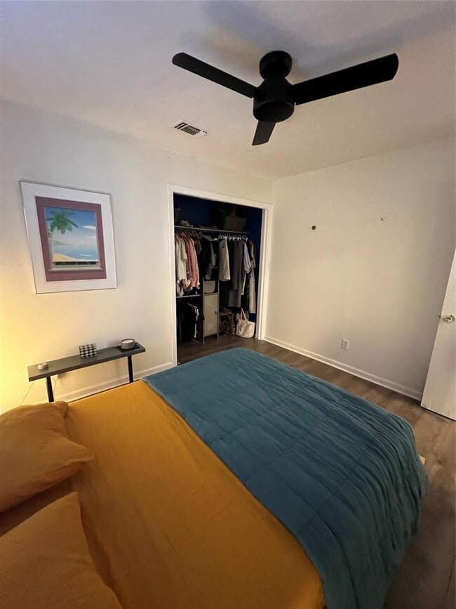 Building Photo - 5112 Martin Ave