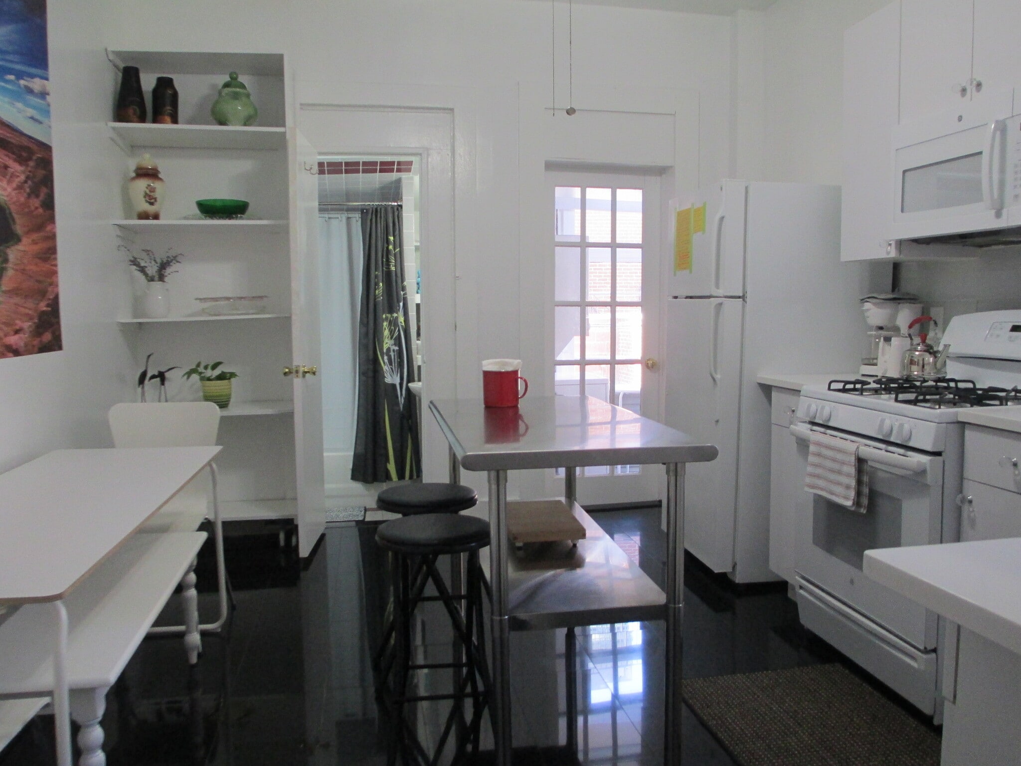 Building Photo - 855 Pavonia Ave