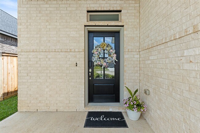 Building Photo - 19363 Poppy Vlg Cir