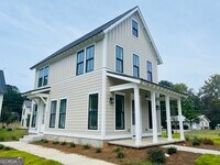 Building Photo - 604 Freeman St
