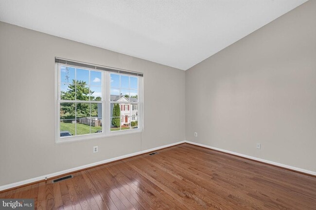 Building Photo - 6619 High Valley Ln