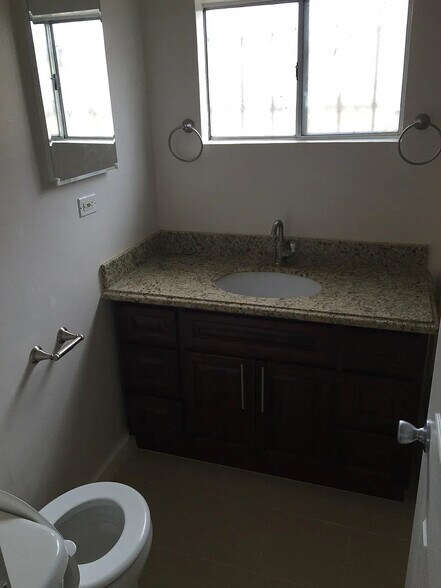 Bathroom - 1680 S Longwood Ave