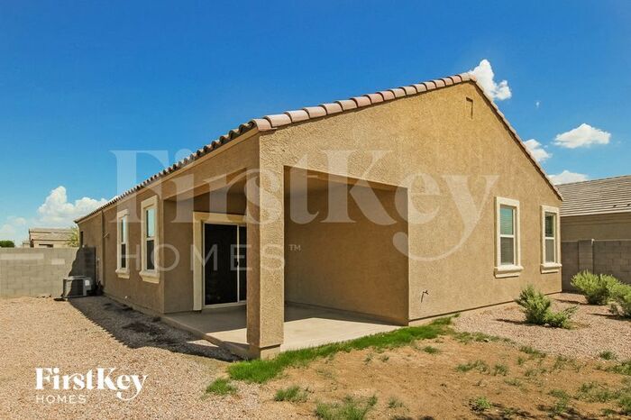 Building Photo - 8492 S 256th Dr