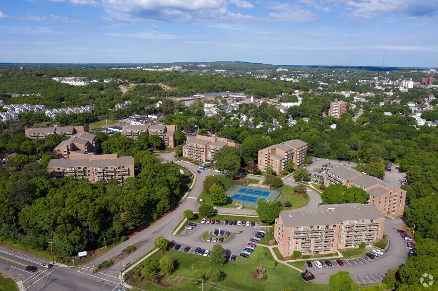 Faxon Commons 1037 Southern Artery Quincy MA 02169 Apartment Finder