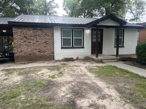 Building Photo - 206 Whitehead St