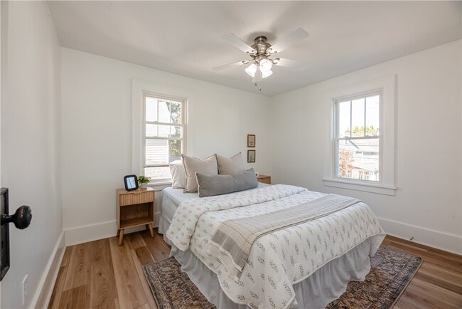 Building Photo - 116 W Spruce St