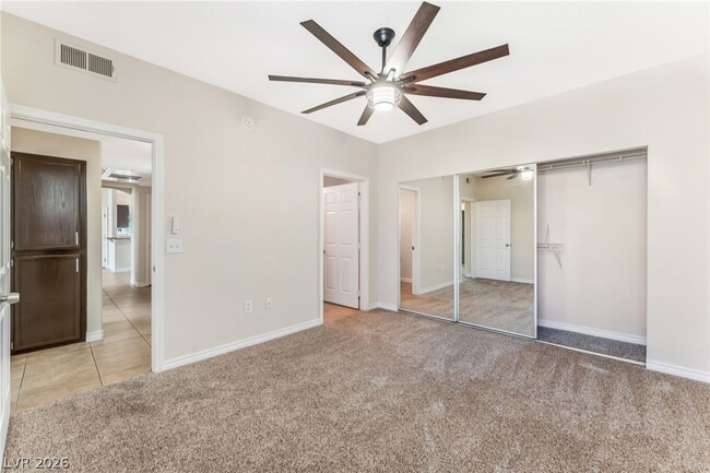 Building Photo - 1830 N Buffalo Dr