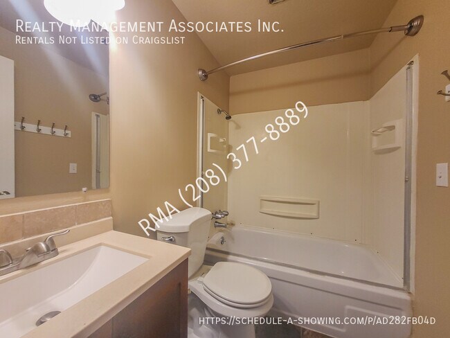 Building Photo - 4812 Richardson St