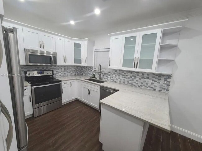 Building Photo - $3,500 14351 SW 133 Ct # 0