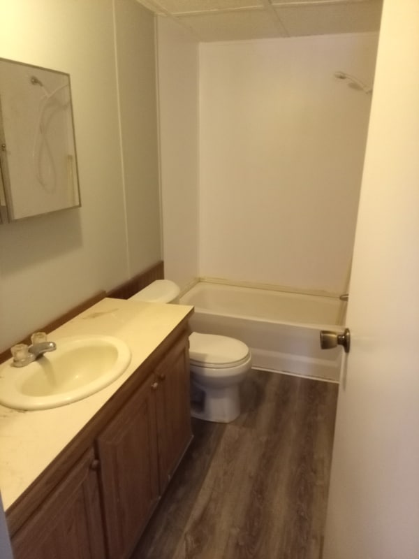 Building Photo - 2500 Mann Rd