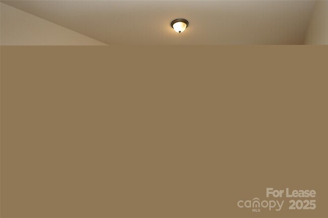 Building Photo - 11622 Gilroy Ln