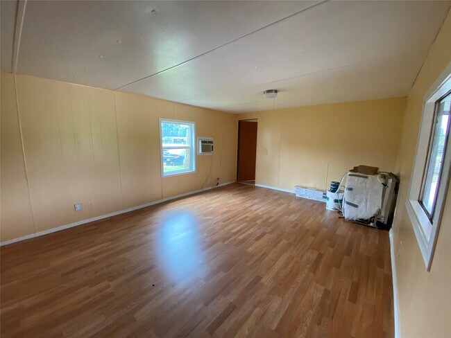 Building Photo - 205 Rd 3401