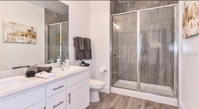 Building Photo - 4802 SW 34th Pl