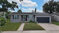 Building Photo - 1325 Ray Dr