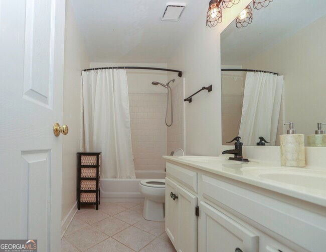 Building Photo - 9900 Barston Ct