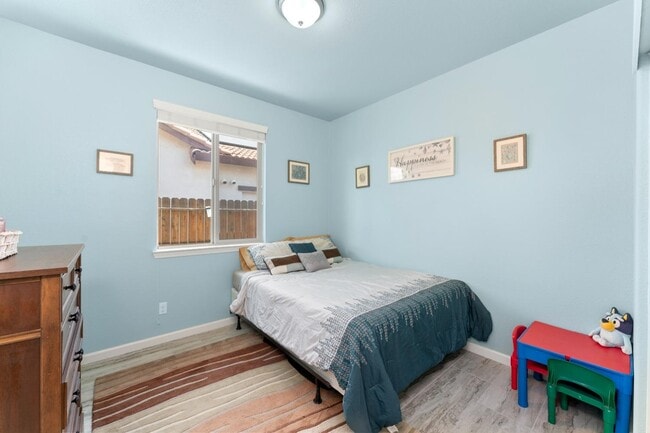 Building Photo - 9363 Wild Lilac Cir