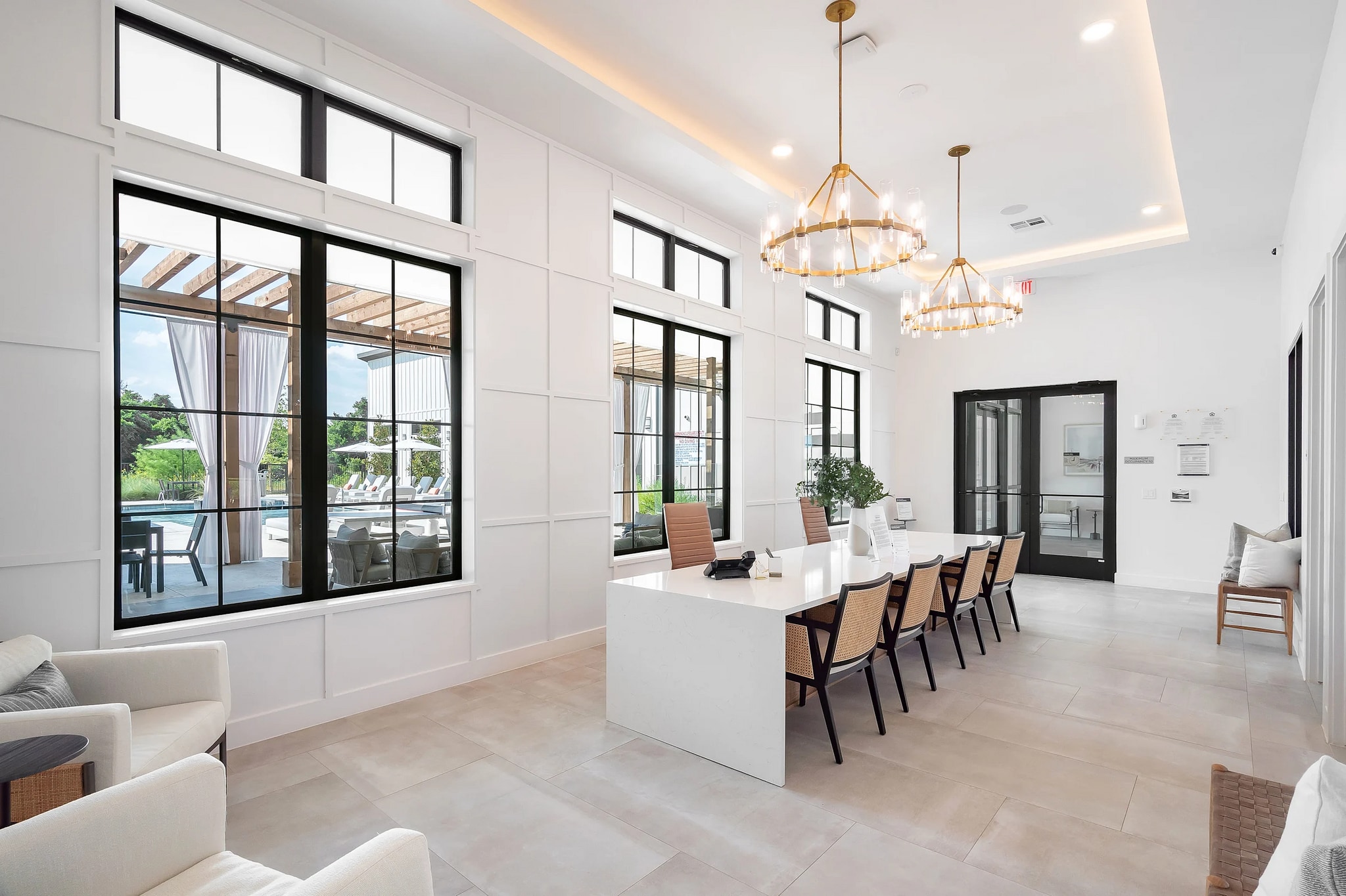 Building Photo - 7733 Burleson Rd