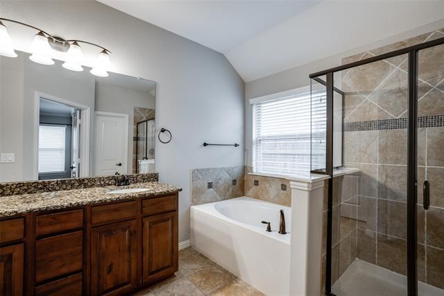 Building Photo - 1628 Falconet Ct