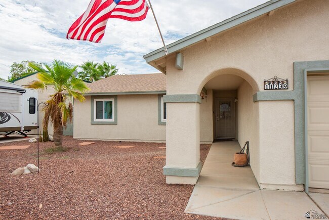 Building Photo - 11239 E 27th Pl