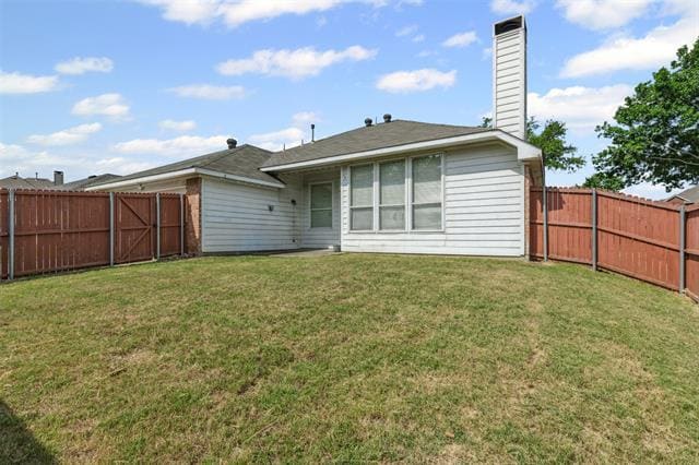 Building Photo - 807 Cheyenne Dr