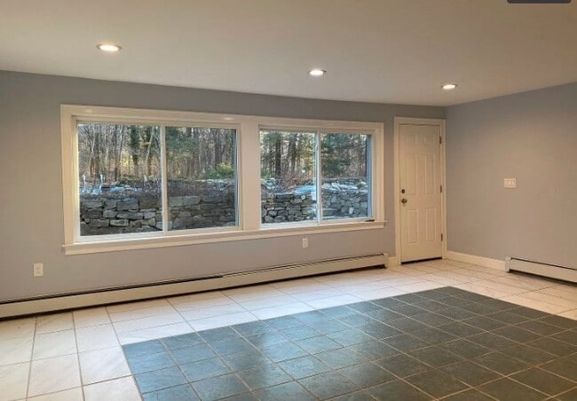 Building Photo - 0 Upton Rd