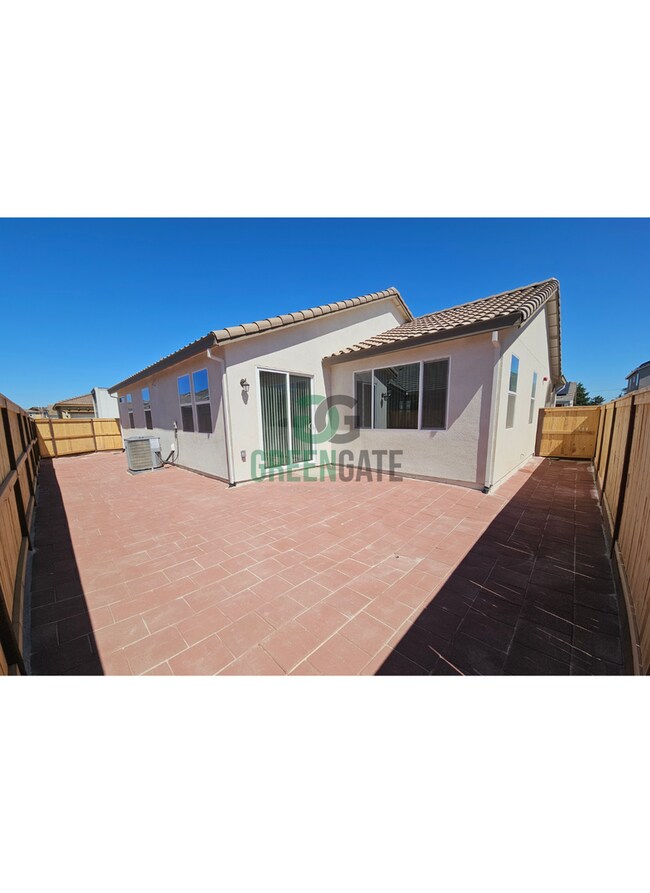 Building Photo - New Build Home Now Available in Hughson! 3 Bedroom, 2 Bath.