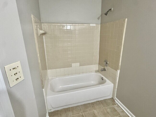 Building Photo - 4136 Garden Birch Cove