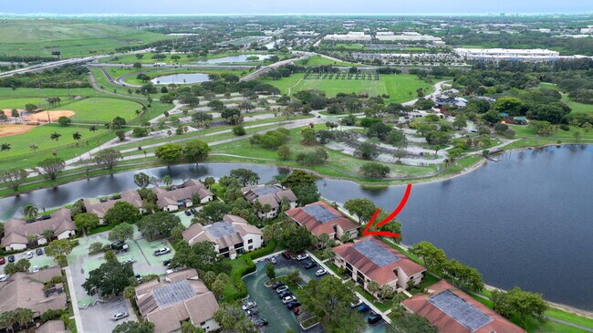 Building Photo - 2850 Carambola Cir S