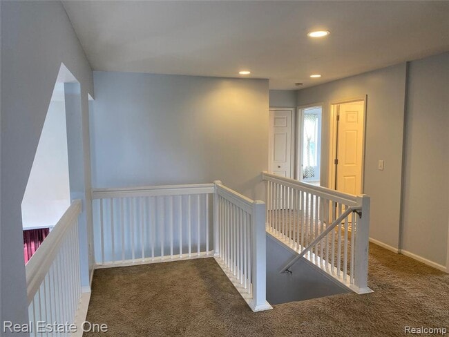 Building Photo - 39206 Silverthorne Bend