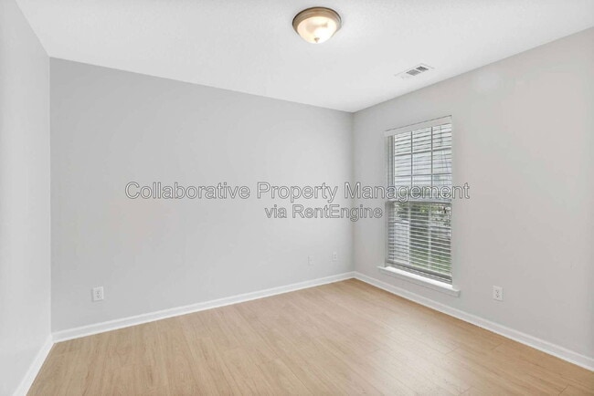 Building Photo - 80 Peregrine Cir