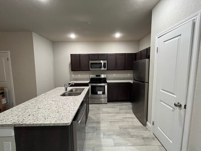 Building Photo - 7813 Savanah Brooks, Live Oak, TX. 78233