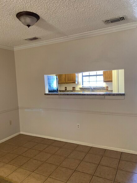 Building Photo - 4456 Stumberg Ln