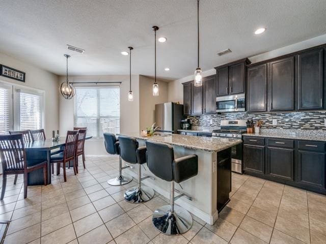 Building Photo - 1800 Ridge Creek Ln