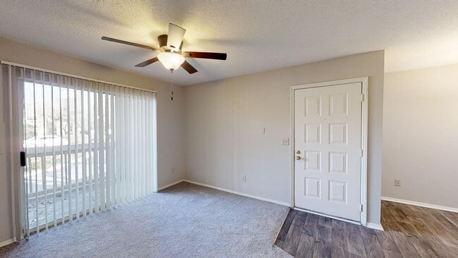 Living Room - Safire at Matthews