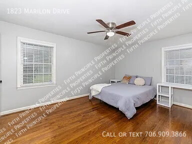 Building Photo - 1823 Marilon Dr