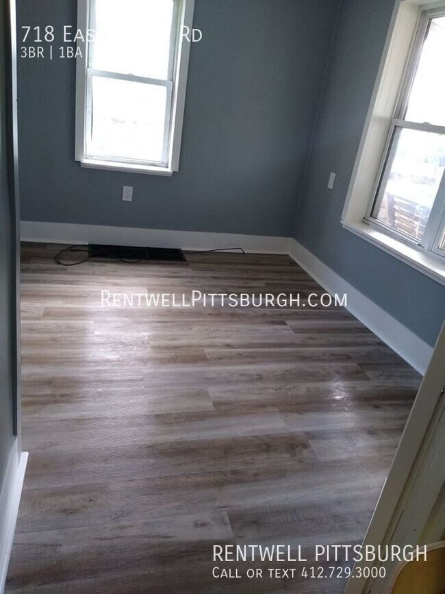 Building Photo - 3 Bedroom Home in Cowansville