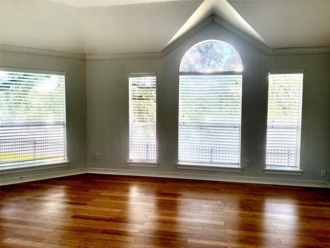 Building Photo - 2203 Summer Bay Ct