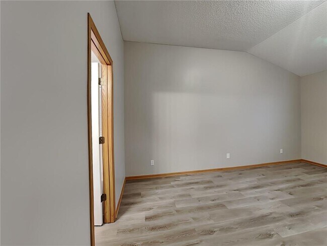 Building Photo - 9049 Garland Ln N