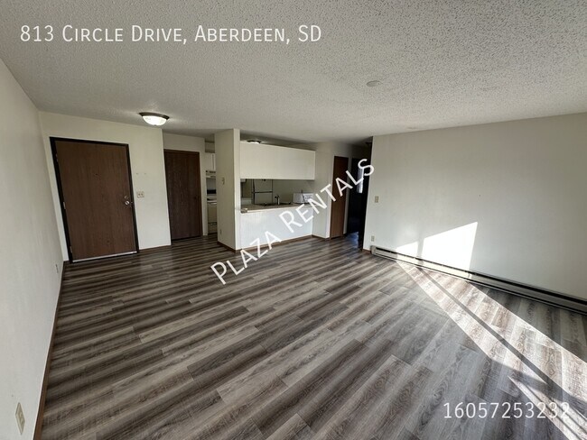 Primary Photo - 307 11th Ave NW