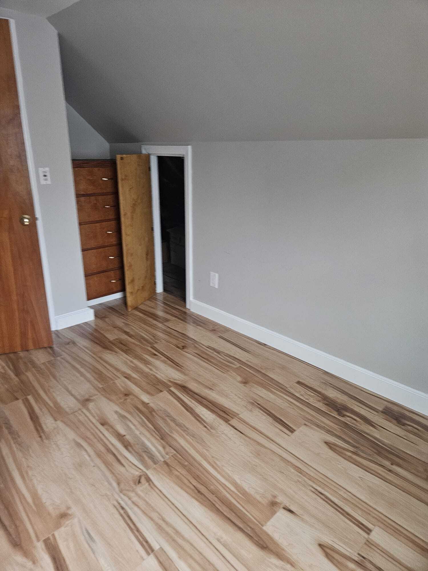 Building Photo - 115 N Hull St