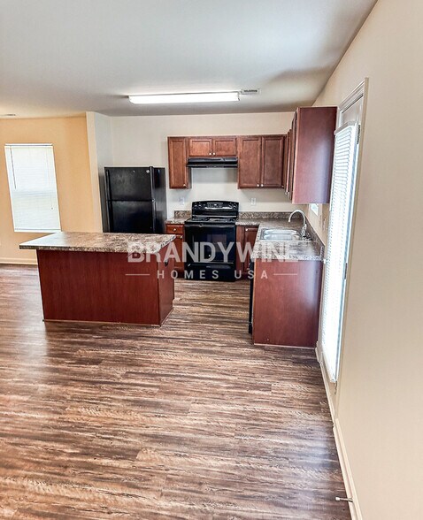 Building Photo - 3618 Oakleaf Pass