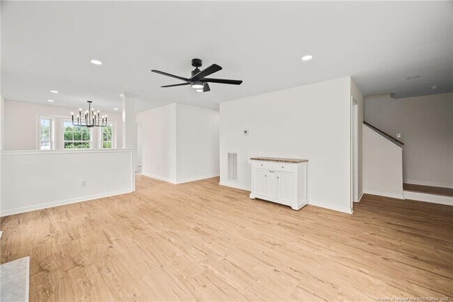 Building Photo - 38 Beadle Ct