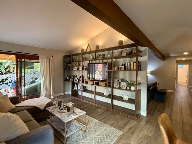 Building Photo - Ranch Style Home in Rancho Pondarosa Community