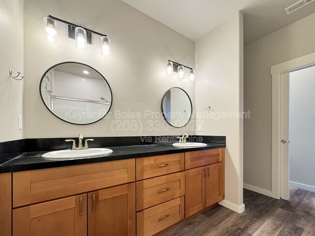 Building Photo - 3851 N Jackie Ln