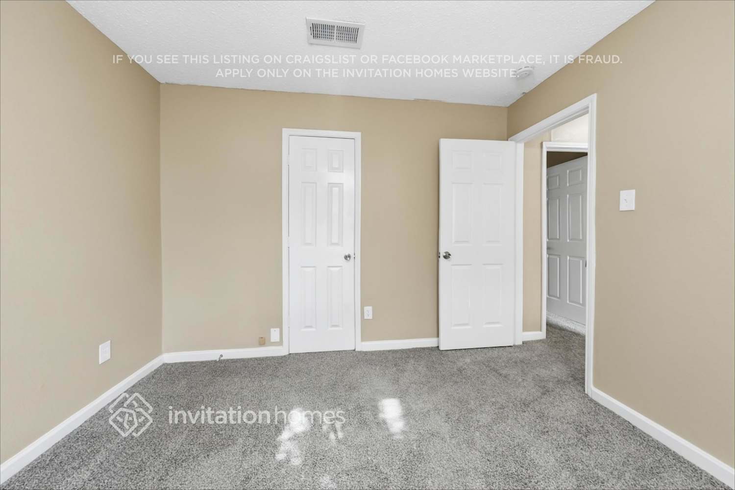 Building Photo - 2110 Loretta Ln