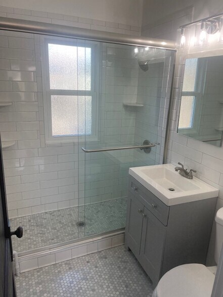 Building Photo - 2948 45th Ave S