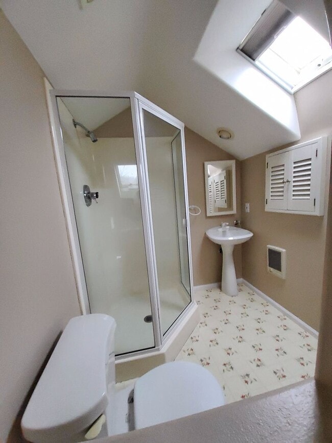 Building Photo - Great Home In Charbonneau