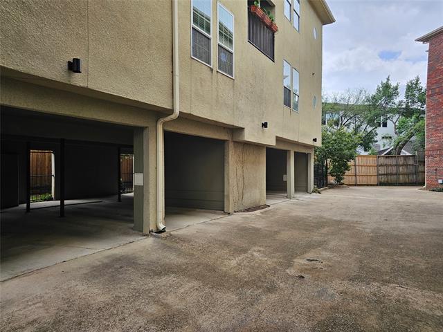 Building Photo - 4106 Newton Ave